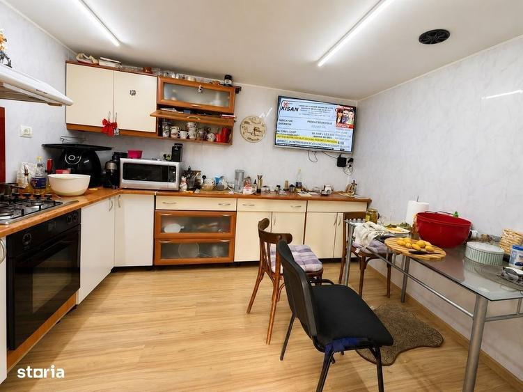Casă cu 4 camere în Foeni
