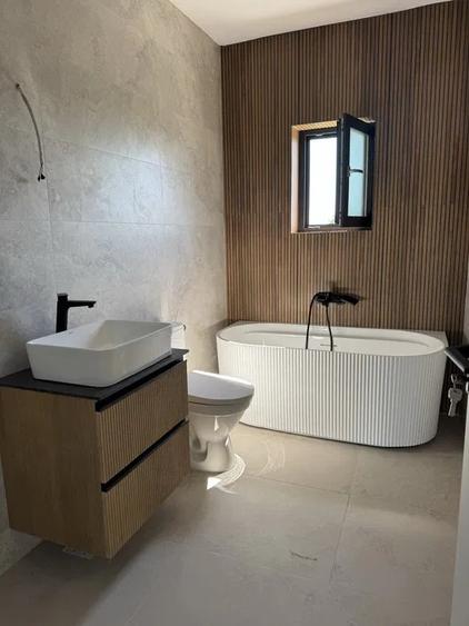 Duplex cu 3 camere cu Canalizare în Miroslava