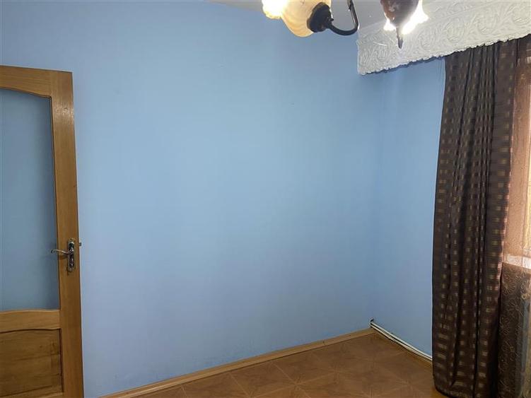 Apartament 3 camere , zona b-dul Brailei - hipermarket Kaufland , parter , liber - 11