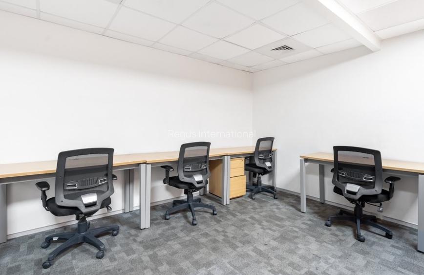 Spațiu de birou privat pentru 5 persoane în Regus Primavera