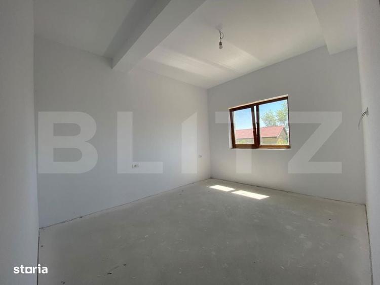 Duplex 5 camere, 130 mp utili teren 250 mp, separat prin camera tehnic - 3