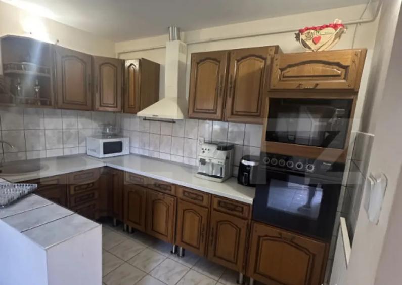 Casa plan parter 170 mp, zona Micro 17 - 14