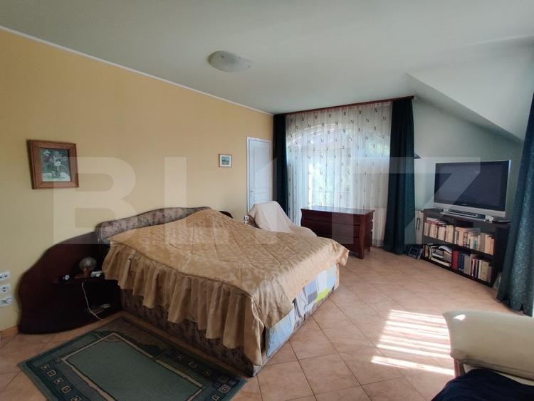 Casa deosebita 260 mp, teren 400 mp, zona Andrei Muresanu Engels - 10