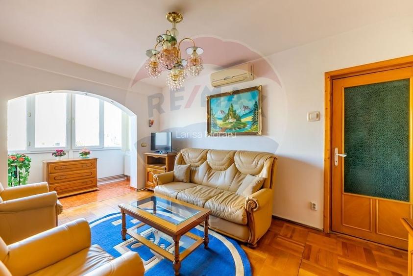 Apartament cu 3 camere de inchiriat in zona Aurel Vlaicu