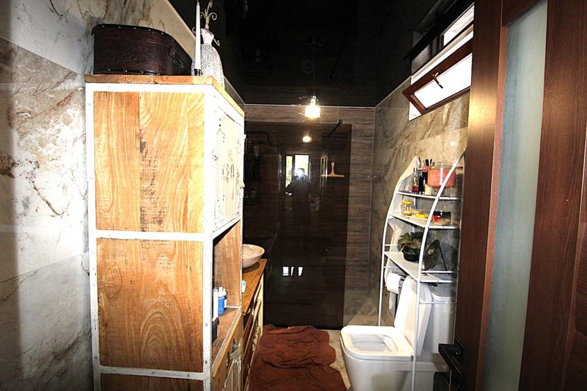 Casa pe strada Lozoveni - 13