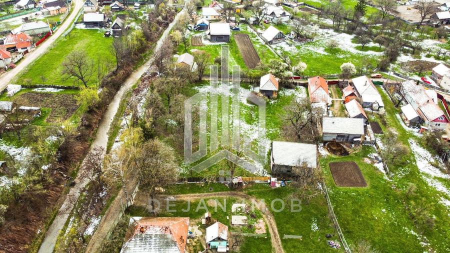 Teren intravilan | 1.624 mp | 2 Parcele | Zagon - 6