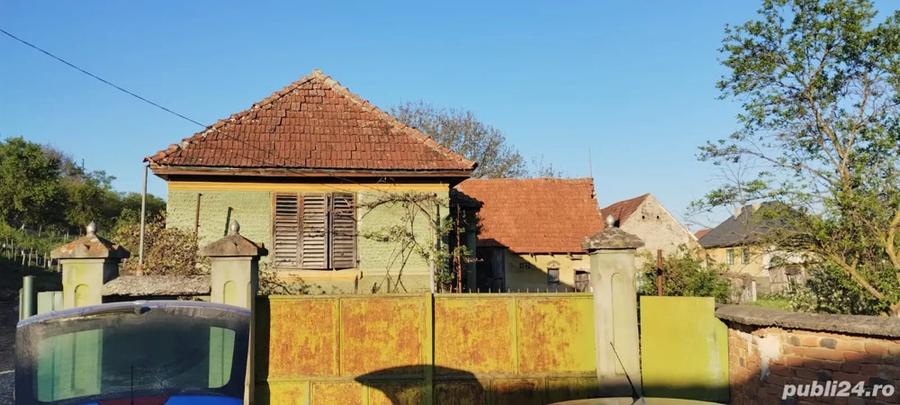 Vand casa in Sat Colun,Com Porumbacu de jos.. - 2