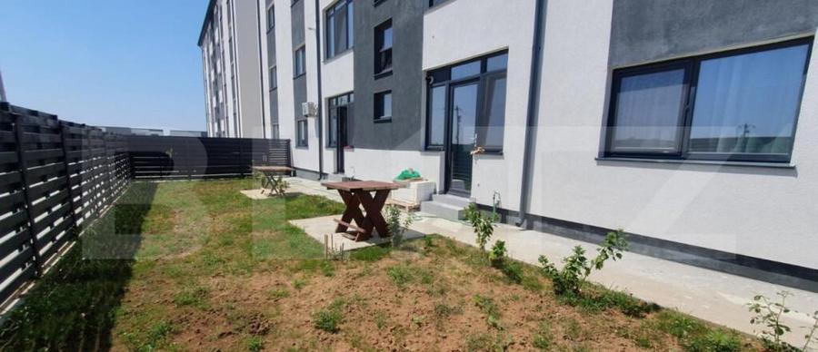Apartament de 2 camere, Curte, Ac, Centrala, Parcare, Zona M - 6