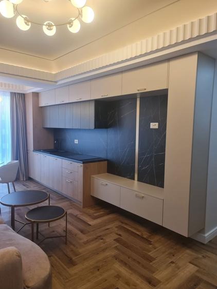 Vand apartament cu trei camere in bloc nou mobilat si utilat - 2