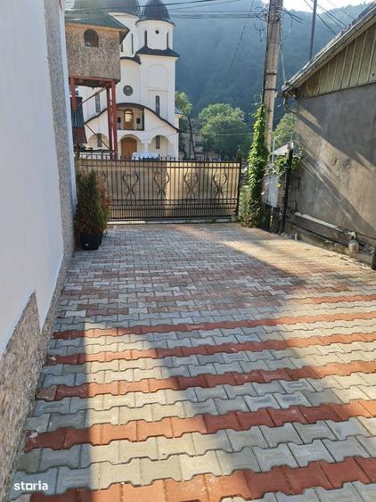 Oportunitate ! 3 apartamente in Sinaia perfect pentru investitie - 5