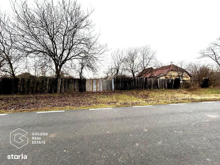 Teren intravilan, pretabil pentru constructie, 2880 mp, comuna Siria - 8