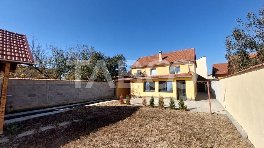 Casa individuala de vanzare 135 mp utili 500 mp teren Lazaret Sibiu - 1