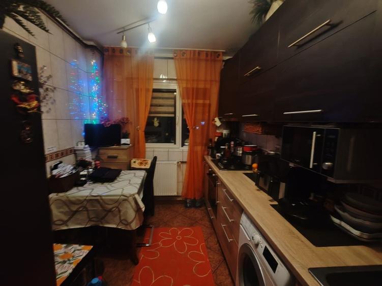 Apatament 3 camere 13 Septembrie - 11