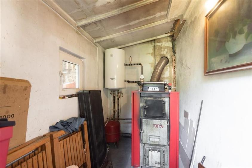 RECO Casa singur in curte, zona Centrala - 32