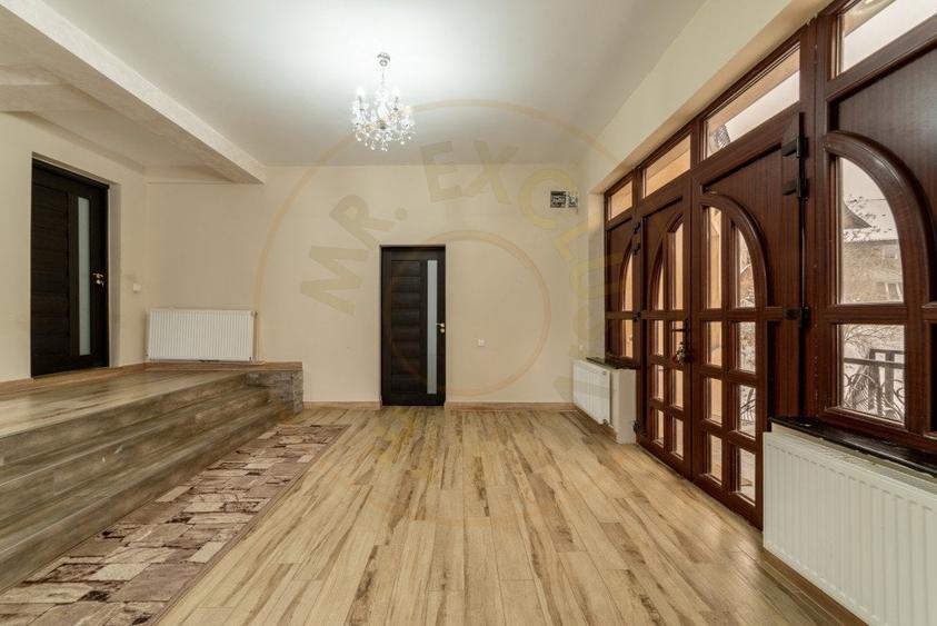 Casa imbratisata de padure - Valea Ursului, Bascov - 13