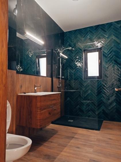 casa / vila Stefanesti , "La Cheie'' , finisaje + pozitie DEOSEBITA ! - 9