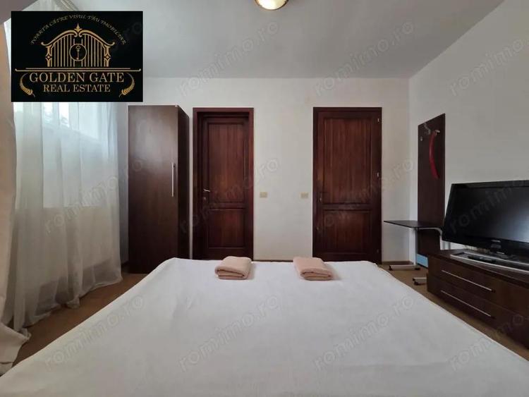 Oportunitate unica in Poiana Bra?ov Vila cu 9 camere ?i teren generos - 1