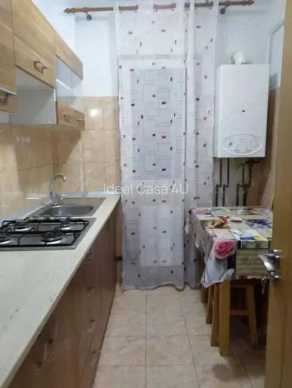 Apartament cu 2 camere decomandat in Alexandru cel Bun-Rond Zimbru
