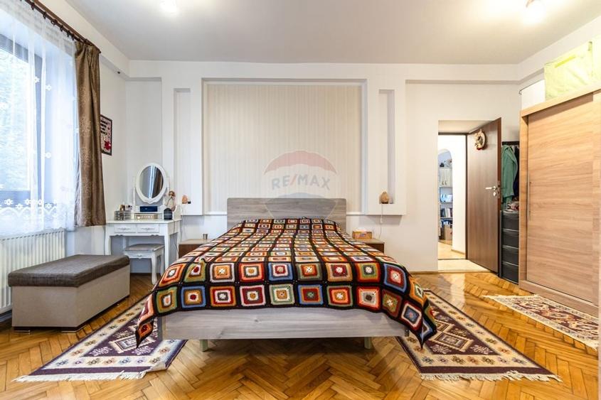 Vila cu 8 camere, 7150 mp teren intravilan I OZUN, COVASNA| COMISION 0 - 14