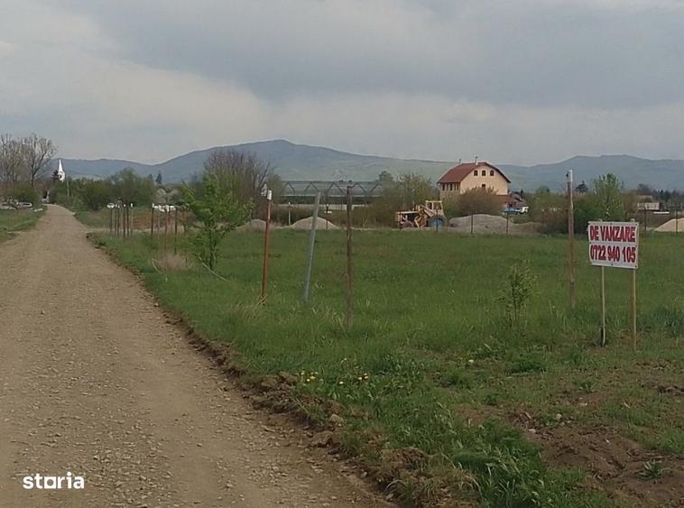 Teren intravilan agricol. - 2