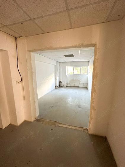 Spatiu de vanzare pe strada Garii - 7