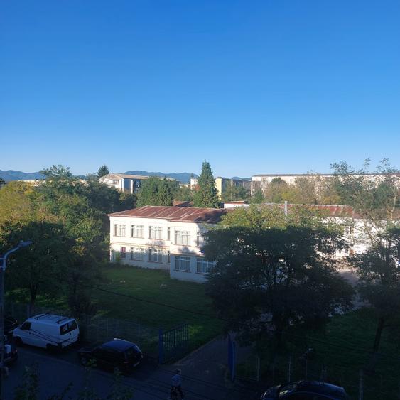 Apartament cu 3 camere în Scărișoara