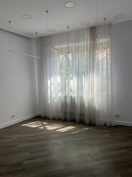 Casa Individuala Ferdinand recent renovata, pretabila Firme, Salon Beauty - 5