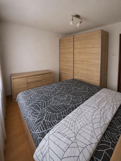 Apartament cu 2 camere decomandat în Plopilor