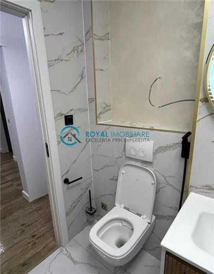 Royal Imobiliare - Vanzare apartament 2 camere zona 9 Mai - 7