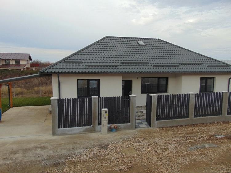 FARA COMISIOANE casa cu 4 camere 2 bai PARTER cu placa pod terasa merita vazuta - 16