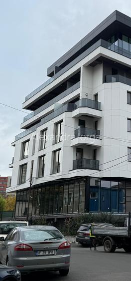 SPATIU COMERCIAL PRETABIL CLINICA/SHOWROOM/BIROU