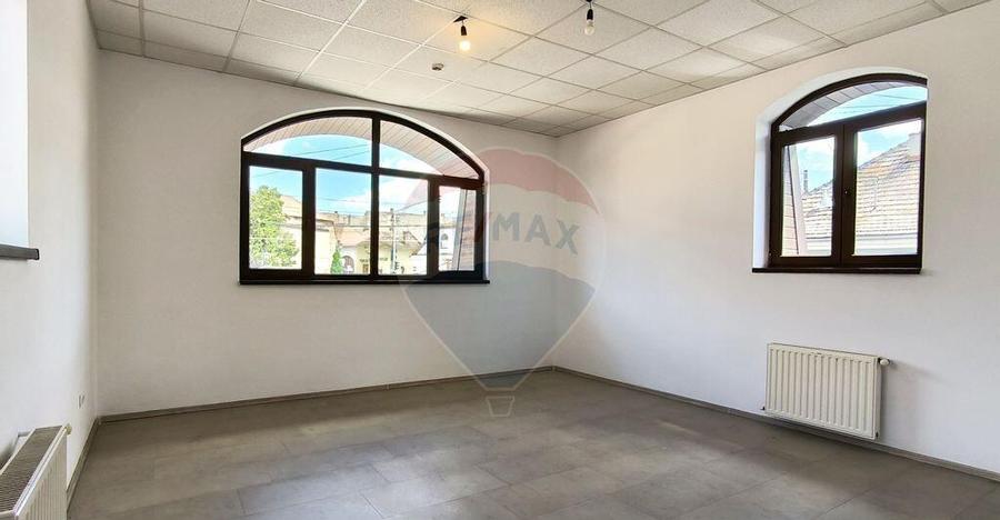 Spa?iu comercial de inchiriat in Piata Agroalimentara di... - 8