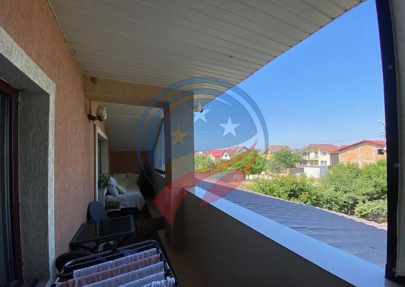 CASA DEOSEBITA APROAPE DE PROMENADA IN EUROCARTIER - 2