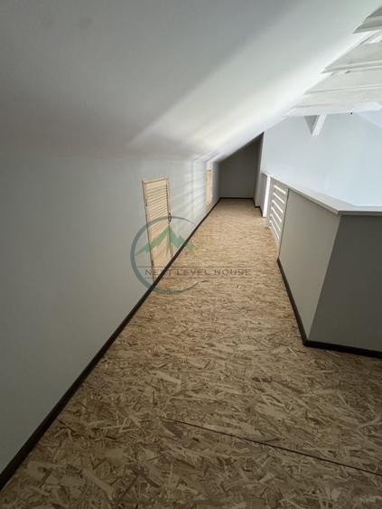 Apartament cu 3 camere semidecomandat, mobilat în Sânpetru