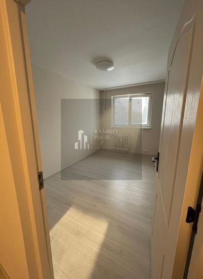 Apartament 4 camere, decomandat.  Piata Rahova - 7