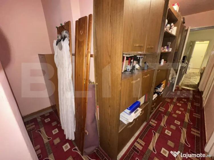 Apartament cu 4 camere, semidecomandat, Deva, zona lini?ti - 8