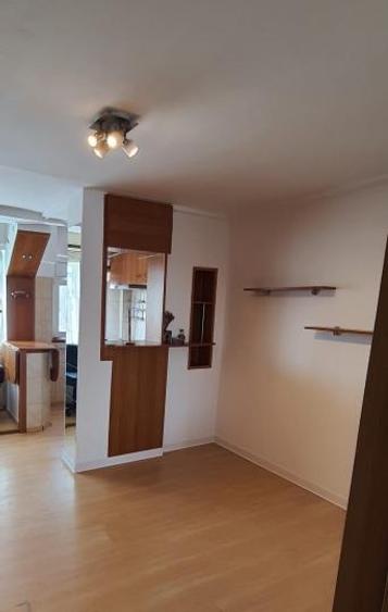 Dristor - garsonieră renovata, boiler, AC, 7 min metrou Dristor - 2