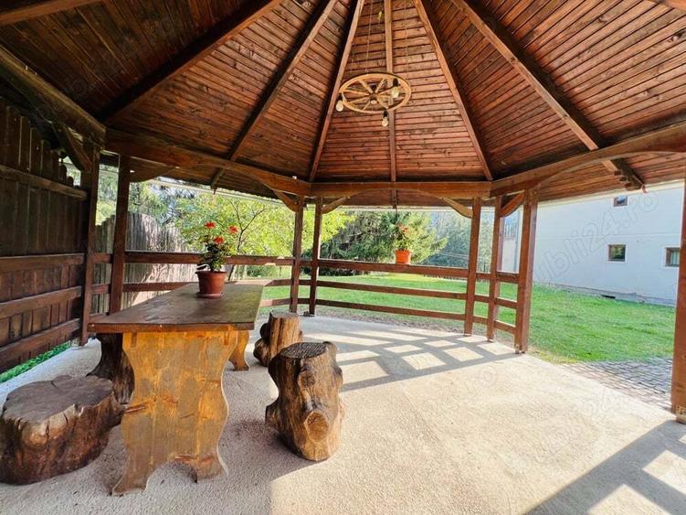 Oportunitate! Casa cu mare poten?ial de extindere si utilizare mixta (hotel, pensiune, reziden?ial) - 10