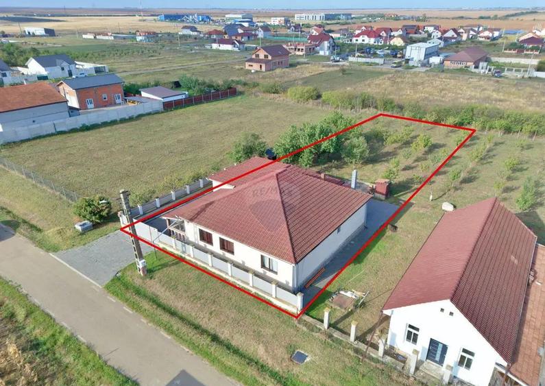 Casa cu 5 camere de vanzare loc. Frumu?eni, jud. Arad - 3