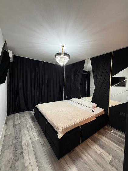 Apartament cu 2 camere decomandat în Titan