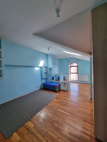 Vila - Parcul Carol - 13 Camere - Pretabil Gradinita - Autorizata - 29