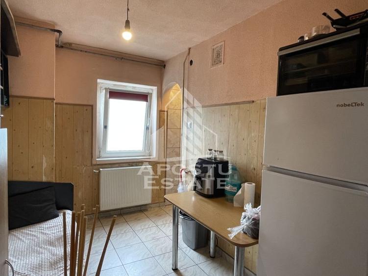 Apartament cu o camera Intrarea Peru Steaua etaj 2 - 6