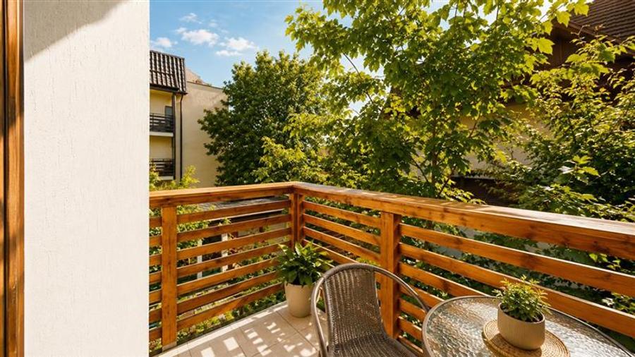 Vila cu dubla valoare, 606mp teren, terase: Resedinta si/sau Business Premium, T - 16