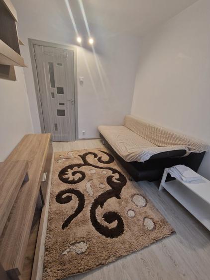 Apartament cu 3 camere, etaj 1/4, zona Mircea cel Batran - 8