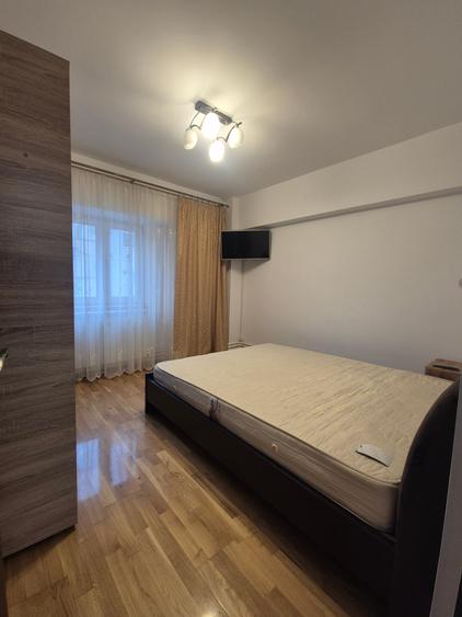 4 Camere, Capitol, Etaj Intermediar, Centrala pe Gaze - 17