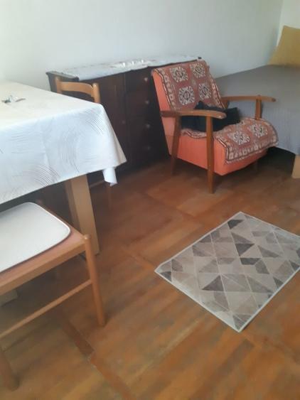 Inchiriez Apartament 1 camera - Piata 700 - 3