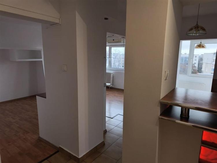 Apartament decomandat 51mp , doua balcoane, Mihai Bravu - 6