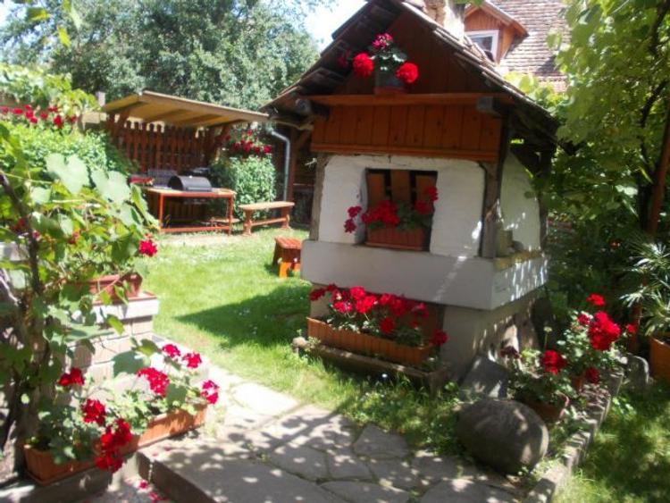 Pensiunea Arpád..de vanzare in inima judetului Harghita/in Secuime/,la doar 2 km de orasul Cristuru  - 9