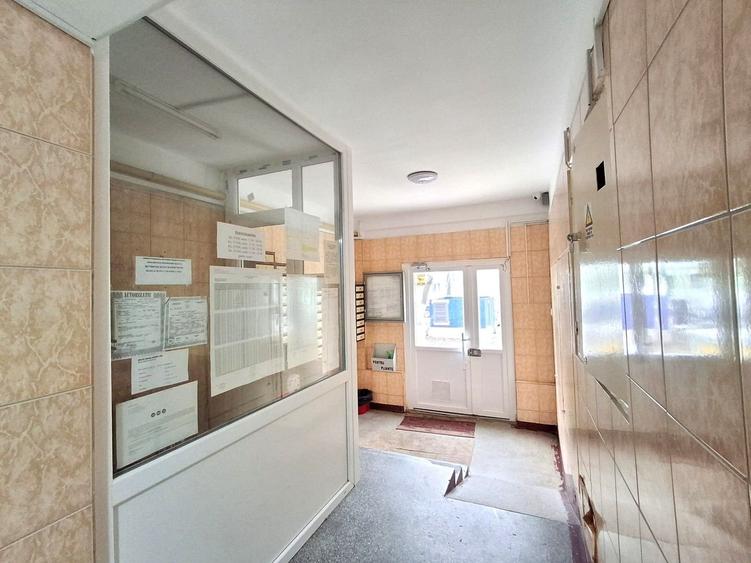 De Vanzare 2 Camere Bd Constantin Brancoveanu - 24