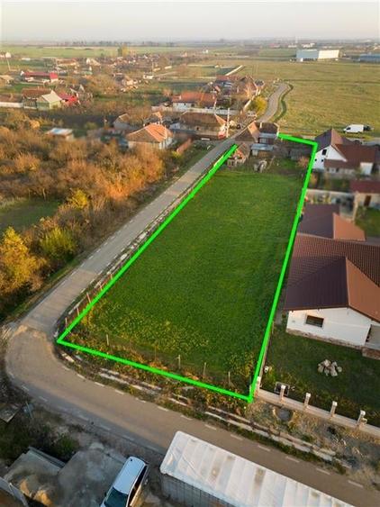 Casa cu teren in Cefa cu dublu front stradal - 26